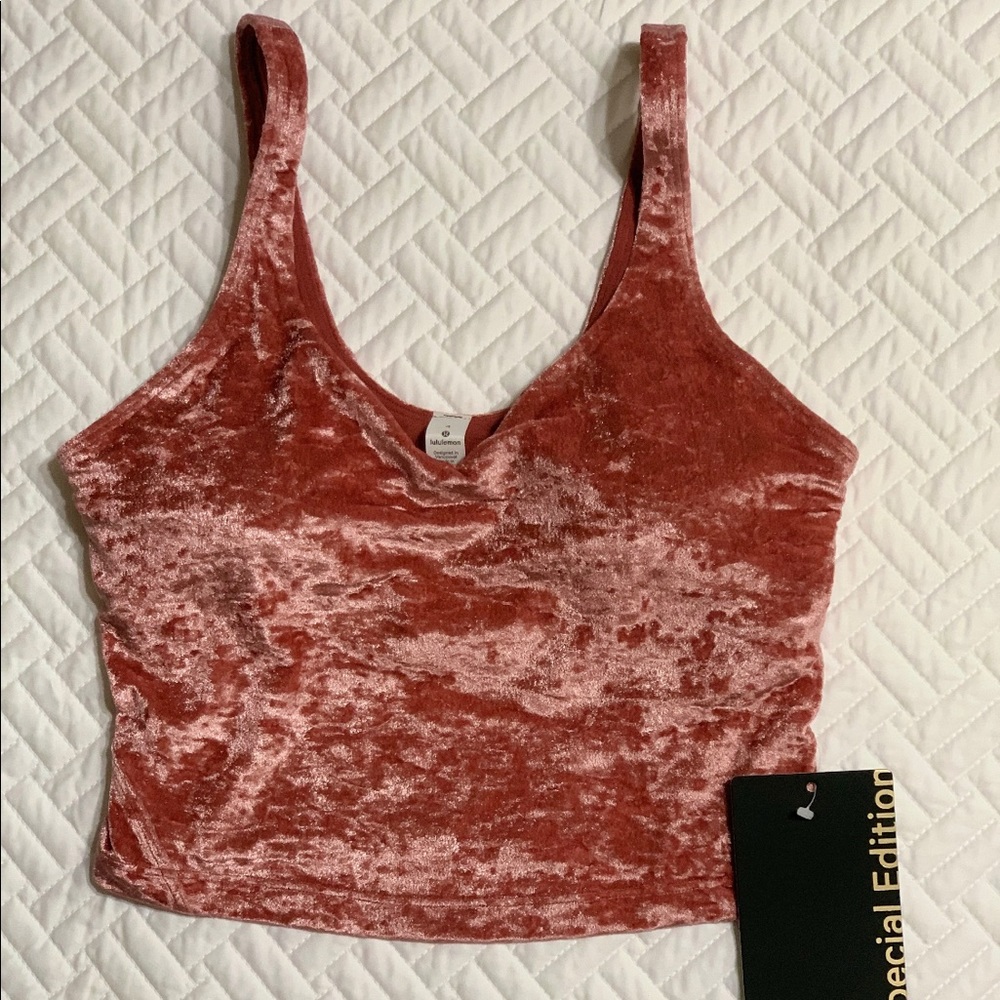 🍋 align tank top velvet limited edition.